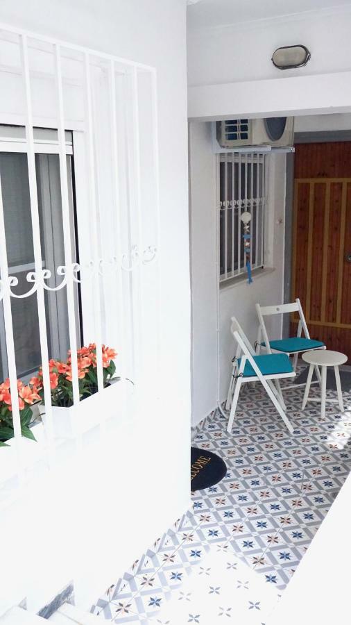 Cycladic Style Apt In Athensアパートメント エクステリア 写真